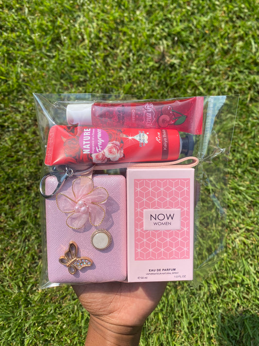Pretty Girl Essentials